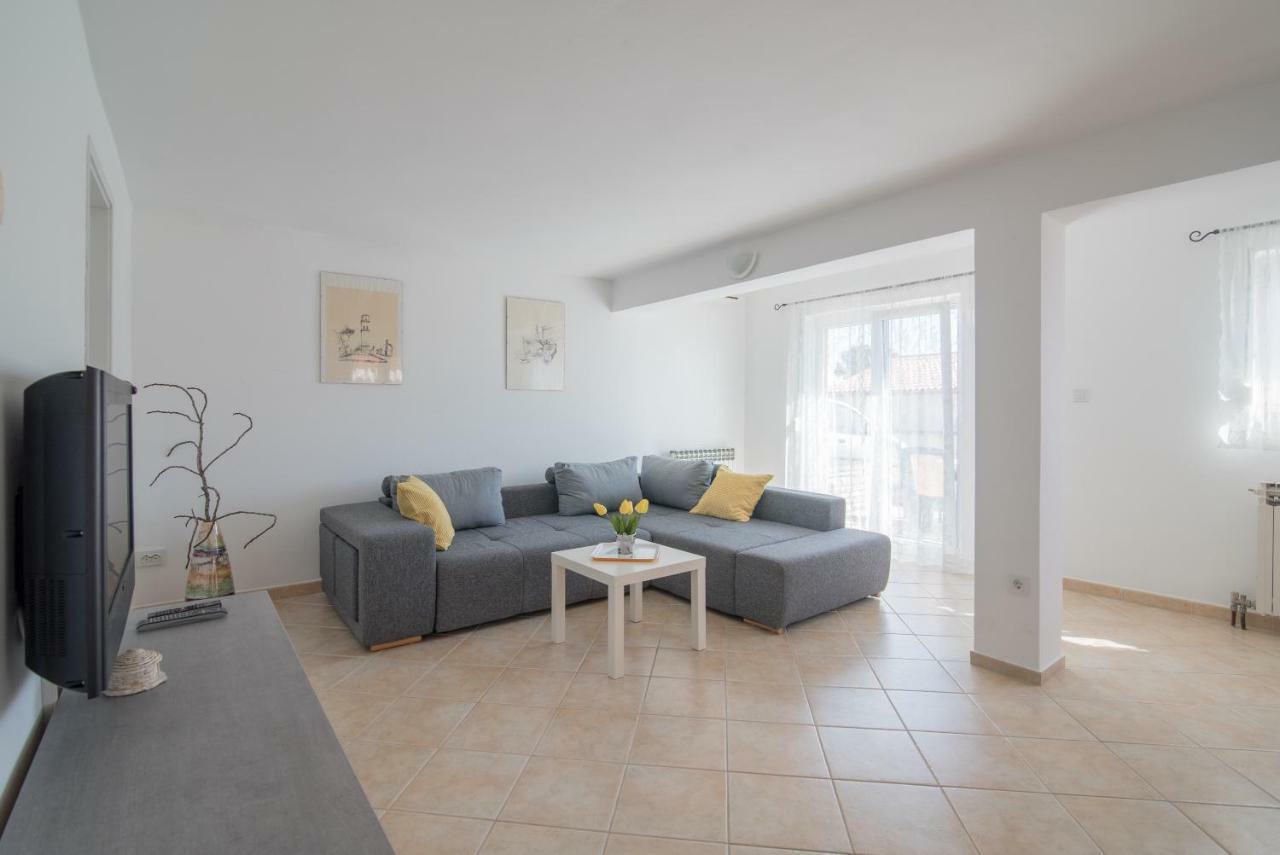 Apartment Lavanda Premantura Eksteriør bilde